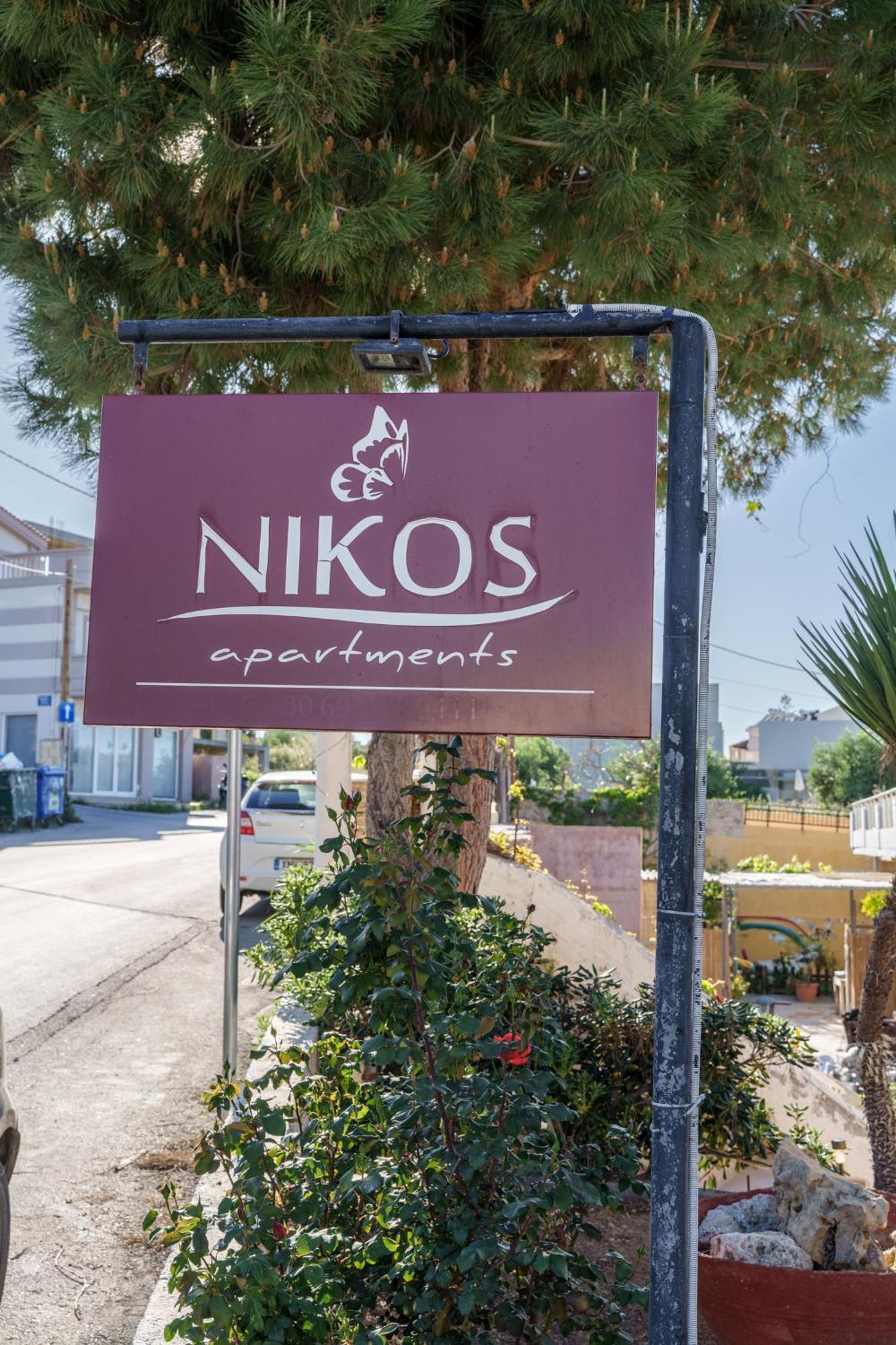 Nikos Apartments Agia Marina Esterno foto